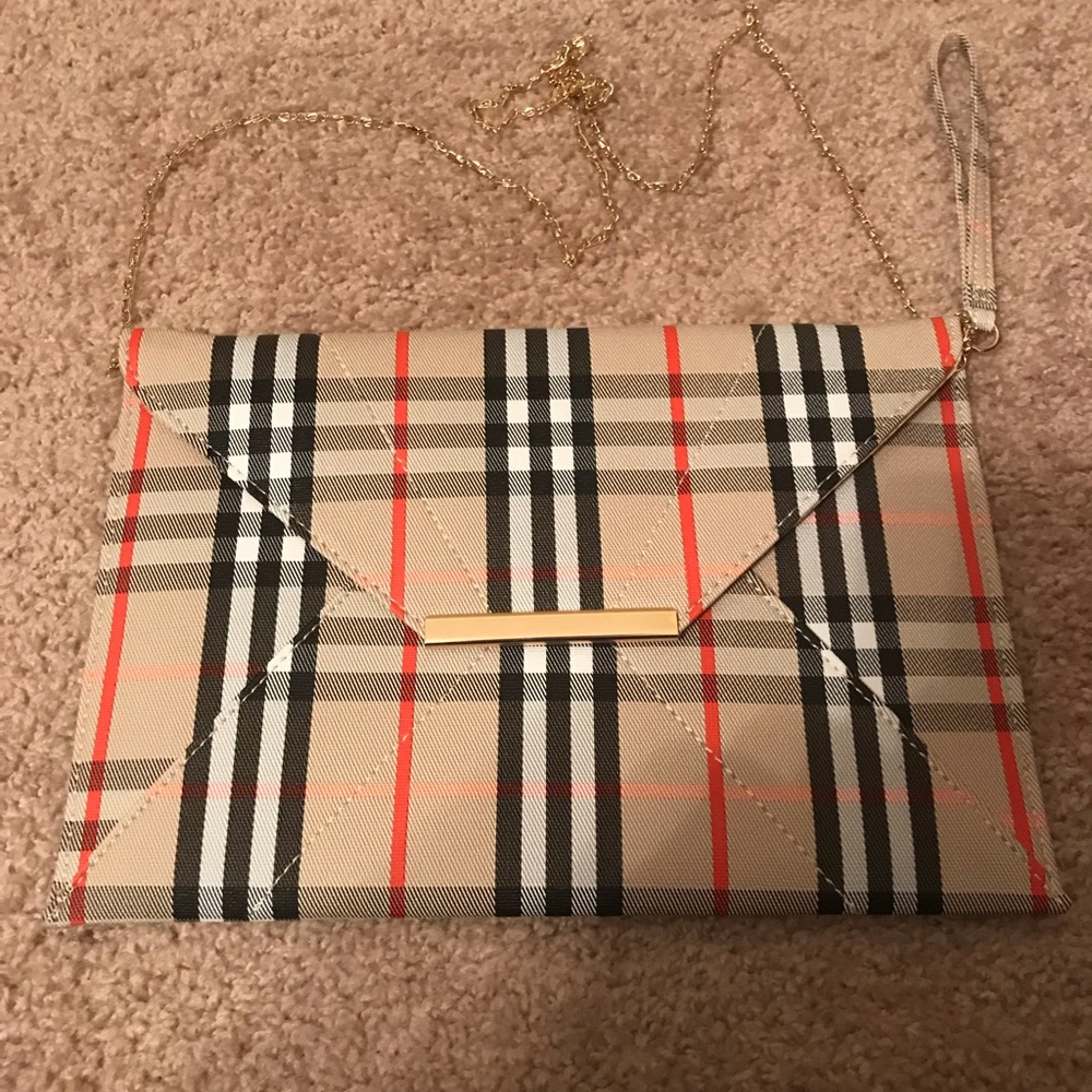 Clutch purse